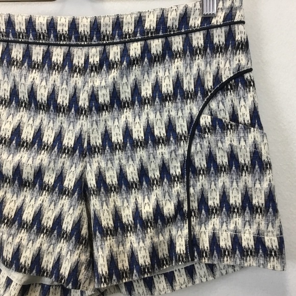 Anthro Cartonnier Larimar Ikart Pattern Shorts - Picture 4 of 11